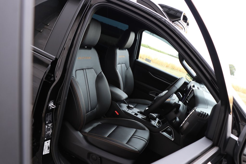 Ford Ranger Brand new WILDTRAK 2.3  MHEV plug in hybrid styled at seeker  23