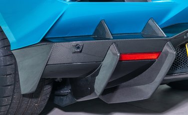 Lamborghini Revuelto 38