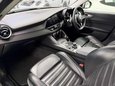Alfa Romeo Giulia 2.2 TD Speciale Saloon 4dr Diesel Auto Euro 6 (s/s) (180 ps) 38