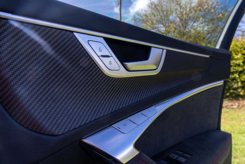 Audi RS6 4.0 TFSI V8 Performance Carbon Vorsprung Estate 5dr Petrol Tiptronic quattr 16