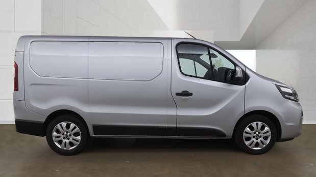 Nissan Primastar SWB L1H1 Low Roof Air Con Alloys Sensors Cam EURO 6 NO VAT 3
