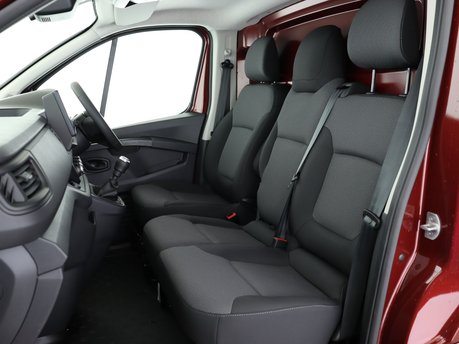 Renault Trafic SL30 Blue dCi 130 Advance [Safety] Van 9