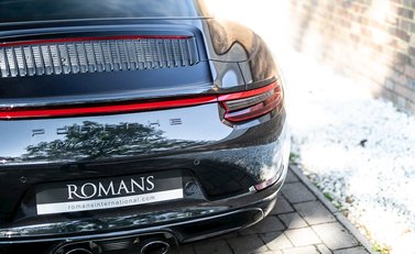 Porsche 911 (991.2) Targa 4 GTS 29