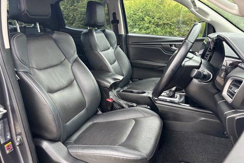 Isuzu D-Max DL40 1.9 TD Double Cab 4x4 Pickup - Roller Shutter 4