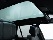 Land Rover Range Rover 4.4 SD V8 Vogue SE SUV 5dr Diesel Auto 4WD Euro 6 (s/s) (339 ps) 30