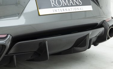 Ferrari 812 Superfast 25