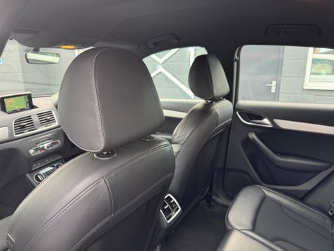 Audi Q3 TFSI S LINE EDITION 45