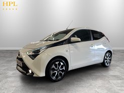 Toyota Aygo 1.0 VVT-i x-plore Hatchback 5dr Petrol x-shift Euro 6 (71 ps)