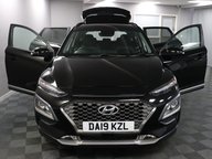 Hyundai KONA PREMIUM 7