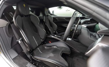 Ferrari SF90 Stradale 6