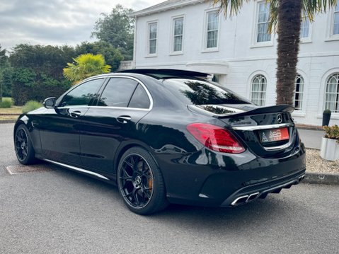 Mercedes-Benz C Class 4.0 C63 V8 BiTurbo AMG (Premium) SpdS MCT Euro 6 (s/s) 4dr 58