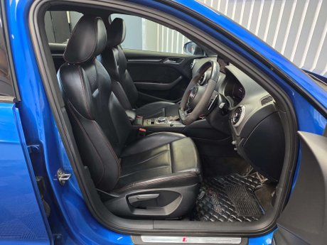 Audi RS3 2.5 TFSI Sportback 5dr Petrol S Tronic quattro Euro 6 (s/s) (400 ps) 23