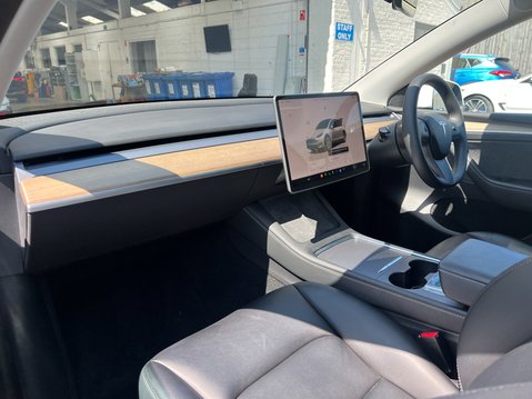 Tesla Model Y (Dual Motor) Long Range SUV 5dr Electric Auto 4WDE (384 bhp) 20