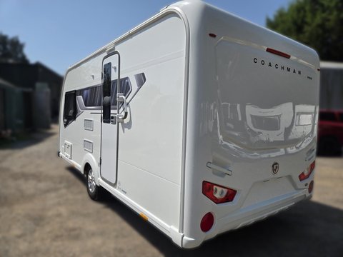 Coachman VIP 460 6