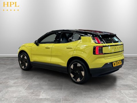 Volvo Ex30 Single Motor Extended Range 69kWh Plus SUV 5dr Electric Auto (272 ps) 1 Own 5