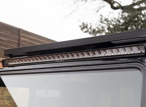 Land Rover Defender 90 Urban Truck 25