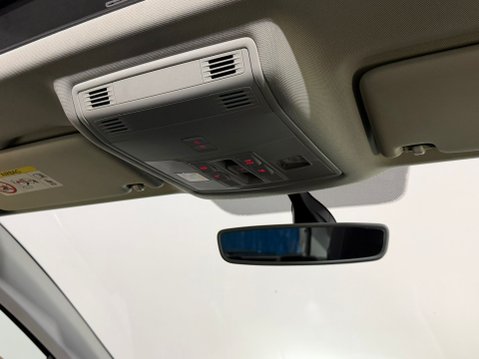 SEAT Ateca TDI SE TECHNOLOGY 23