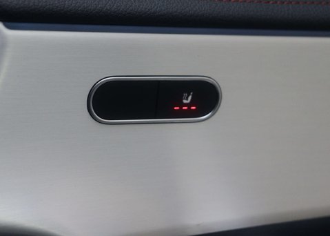 Mercedes-Benz CLA Class 1.3 CLA 200 AMG Line Prem MHEV A 4dr 40