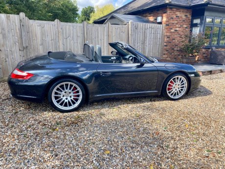 Porsche 911 3.8 997 Carrera 4S Cabriolet AWD 2dr 3