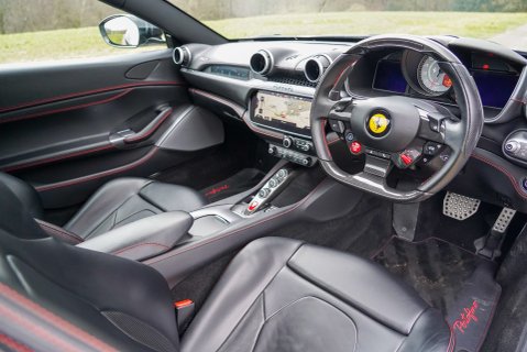 Ferrari Portofino 11