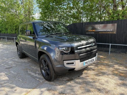 Land Rover Defender HARD TOP SE MHEV