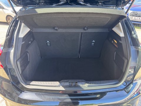 Ford Focus TITANIUM X 10