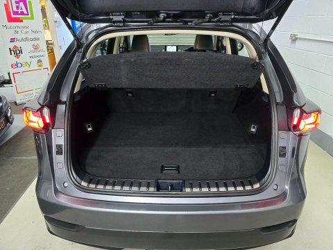 Lexus NX 2.5 300h Sport E-CVT 4WD Euro 6 (s/s) 5dr 9