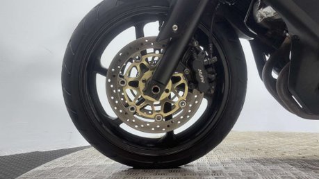 Honda VFR 2014 ONLY 28K NEW MOT CLEAN ADVENTURE TOURER BIKE 800CC 35