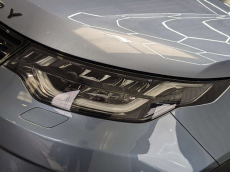 Land Rover Discovery 2.0 Discovery Luxury HSE SD4 Auto 4WD 5dr 29