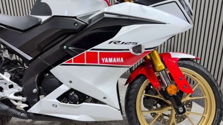 Yamaha R125 2022 MK3 SUPER SPORT 125CC 60TH ANNIVERSARY ONLY 5K 7