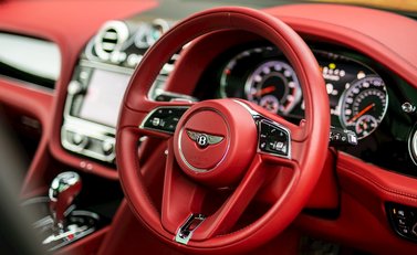 Bentley Bentayga W12 11