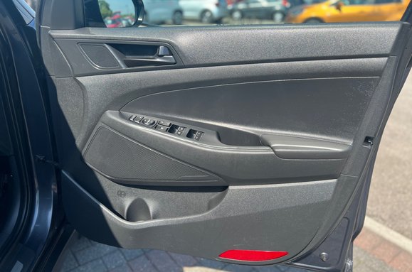 Hyundai TUCSON CRDI N LINE MHEV 19