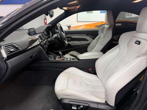 BMW M4 3.0 BiTurbo Coupe 2dr Petrol DCT Euro 6 (s/s) (431 ps) 45