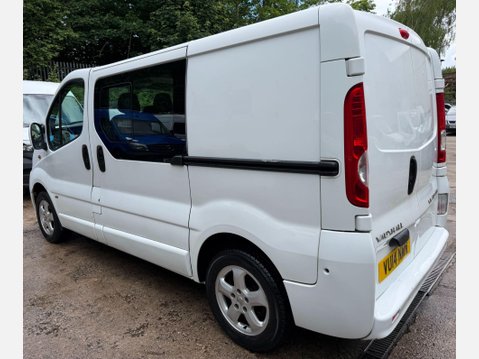 Vauxhall Vivaro 2.0 2900 CDTi Sportive Crew Van 5dr Diesel Manual FWD L1 (195 g/km, 113 bhp 13