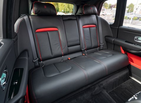 Rolls-Royce Cullinan 15
