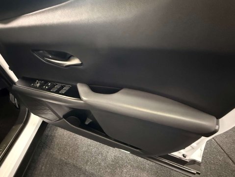 Lexus Ux 2.0 UX 250h F Sport 4x2 CVT 5dr 17