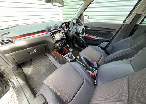 Suzuki Swift SPORT BOOSTERJET MHEV 15