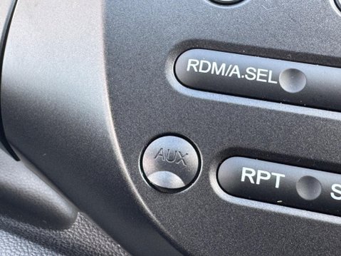 Honda Jazz 1.4 i-VTEC ES CVT Euro 5 5dr 16