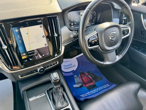Volvo S90 2.0 T4 Momentum Plus Auto Euro 6 (s/s) 4dr 13