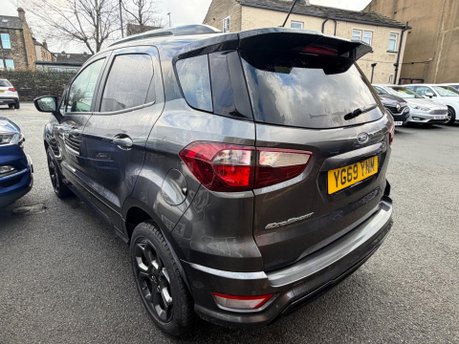 Ford Ecosport ST-LINE 4