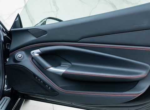 Ferrari F8 Tributo 21