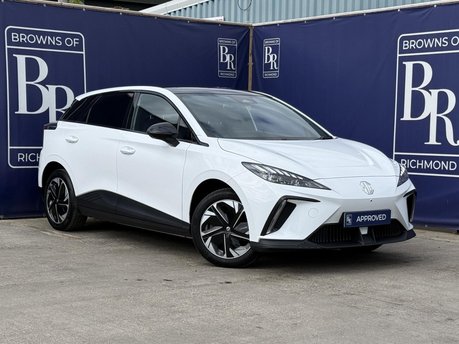 MG MG4 64kWh Trophy Long Range Hatchback 5dr Electric Auto (203 ps)