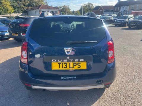 Dacia Duster 1.5 dCi Laureate Prime Euro 5 5dr 4
