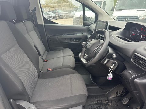 Peugeot Partner BLUEHDI PROFESSIONAL L1 11
