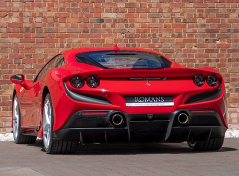 Ferrari F8 Tributo 3