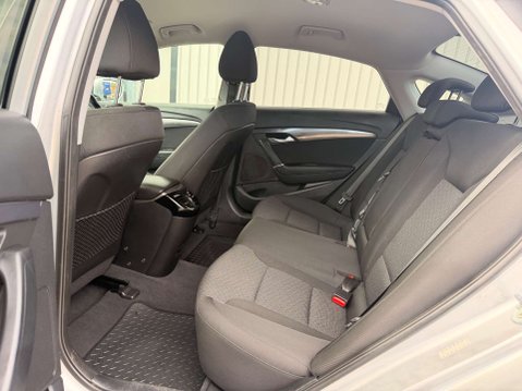 Hyundai i40 1.7 i40 SE Nav CRDi Blue Drive Semi-Auto 4dr 29