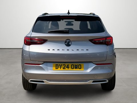 Vauxhall Grandland 1.2 Turbo Ultimate 5dr 8