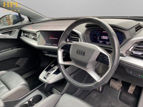 Audi Q4 0.0L 12