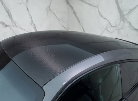 Porsche 911 GT3 TOURING (992) 34