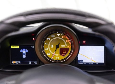 Ferrari 488 Spider 12